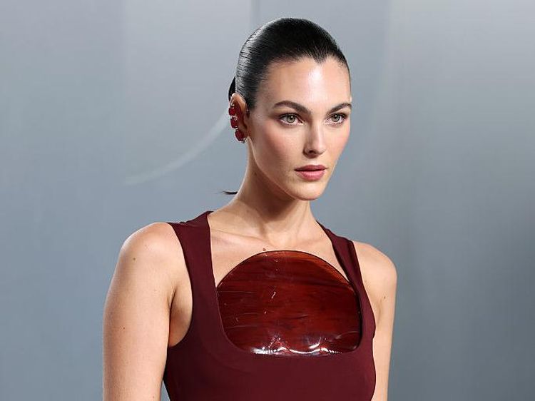 Pesona Vittoria Ceretti, Pacar yang Dibawa Leonardo DiCaprio ke Oscars