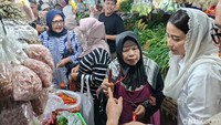 Sidak Pasar, Wamendag Marah Temukan Harga Cabai Mahal