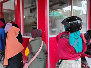 Daging Sapi di Pacitan Tembus Rp 160 Ribu/Kg, Warga Rela Antre Panjang