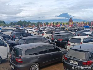 Pemudik Tertahan di Gilimanuk Saat Nyepi Akan Disiapkan Dapur Umum