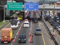 Arus Mudik Meningkat, Contraflow Diperluas di Tol Jakarta-Cikampek