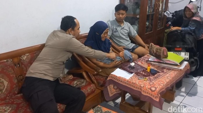 Bayi dibuang di jalur Gunung Bromo