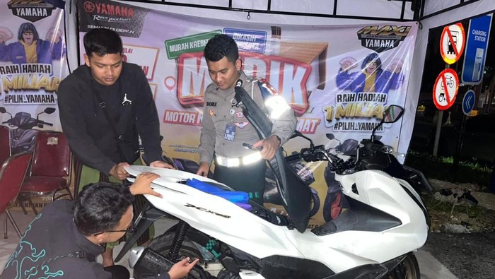 Bengkel Gratis di Pos Gadog, Bogor