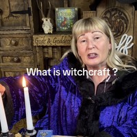 Fenomena Penyihir Modern Viral di TikTok, Ini Fakta di Baliknya