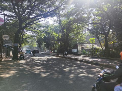 Kondisi lalu lintas di Jalan Raya Ciputat arah Jakarta, 18 Maret 2026 (Alfons/detikcom)