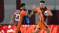 Pelatih Borneo FC Samarinda, Fabio Lefundes, menyampaikan apresiasi kepada para suporter. Menurutnya, tim sebenarnya berharap dapat memberikan kemenangan sebagai hadiah bagi para pendukung yang datang langsung ke stadion. Namun ia menilai hasil imbang tetap menjadi hasil yang tidak buruk. Foto: (Instagram @borneofc.id)