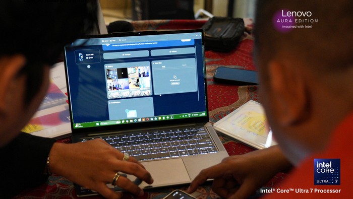 Lenovo Yoga Aura Edition