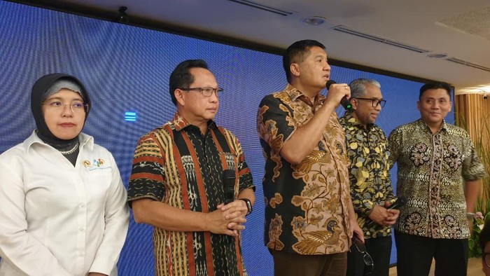 Menteri PKP Maruarar Sirait Sosialiasi Rancangan Keputusan Menteri.