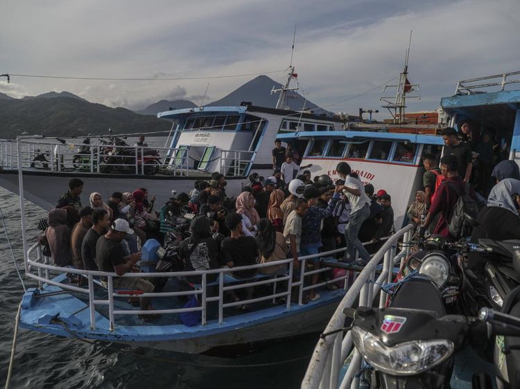 Mudik Antarpulau di Ternate Ramai Jelang Lebaran