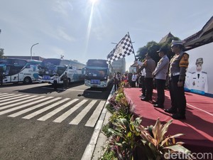 1.400 Peserta Mudik Gratis Pemkab Sidoarjo Berangkat dari Alun-alun