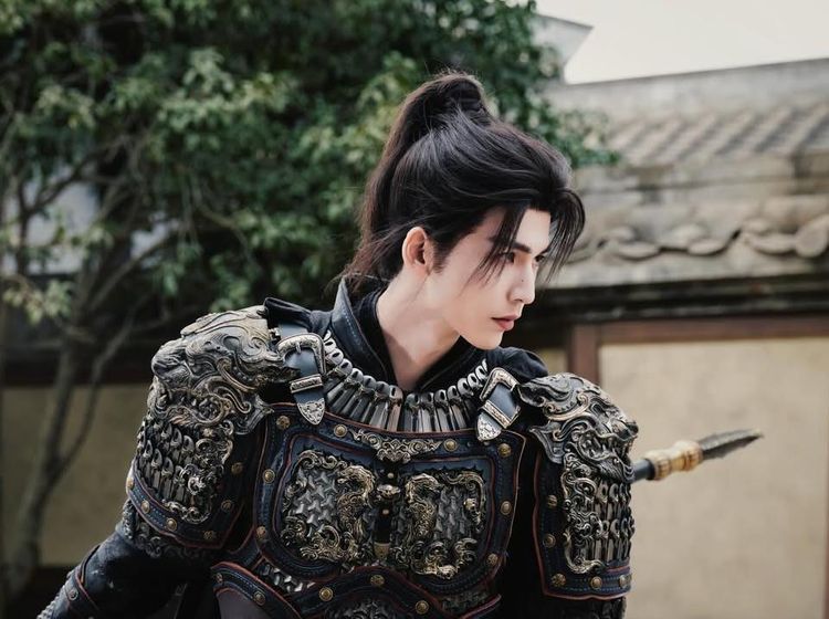 Pesona Zhang Linghe, Bintang Utama Dracin Pursuit of Jade