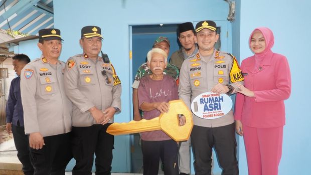 Polres Bogor merealisasikan program Rumah ASRI (Aman, Sehat, Rapi, Indah) di wilayah Kabupaten Bogor. (dok istimewa)