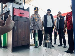 Pastikan Tak Ada BBM Oplosan di Momen Mudik, Polres Gresik Sidak SPBU