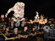 Potret Arak-arakan Ogoh-Ogoh Jelang Hari Raya Nyepi