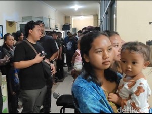 Ratusan Penumpang di Pelabuhan Batulicin Diduga Terdampak Praktik Calo