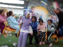 Sekolah di Tyre Jadi Tempat Berlindung Warga Lebanon yang Mengungsi