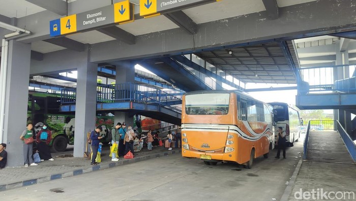 Situasi Terminal Arjosari, Kota Malang di H-2 masih terlihat landai