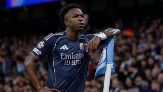 Vinicius Ledek Suporter City, Balas Spanduk Rodri Musim Lalu