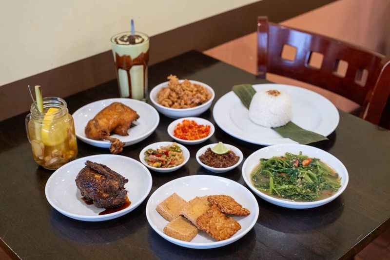 Waroeng SS Laris Manis di Melbourne, Restoran Sambal Indonesia yang Mendunia Waroeng SS Laris Manis di Melbourne, Restoran Sambal Indonesia yang Mendunia