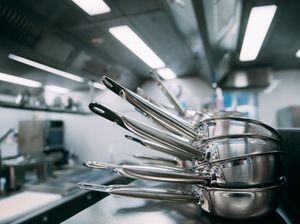 Kenapa Stainless Steel Lebih Aman untuk Memasak?