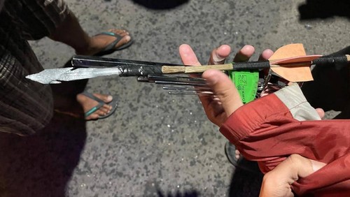Anak panah yang diamankan polisi dari tangan seorang pelajar, Rabu (18/3/2026) malam.