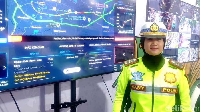 IPTU Hany Amelia, Kasubnit Kamsel Satlantas Polrestabes Bandung.