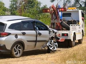 Rush Tabrak BR-V di Tol Pemalang, 1 Pemudik Asal Bogor Tewas