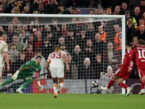 Liverpool Balikkan Agregat, Gilas Galatasaray 4-0