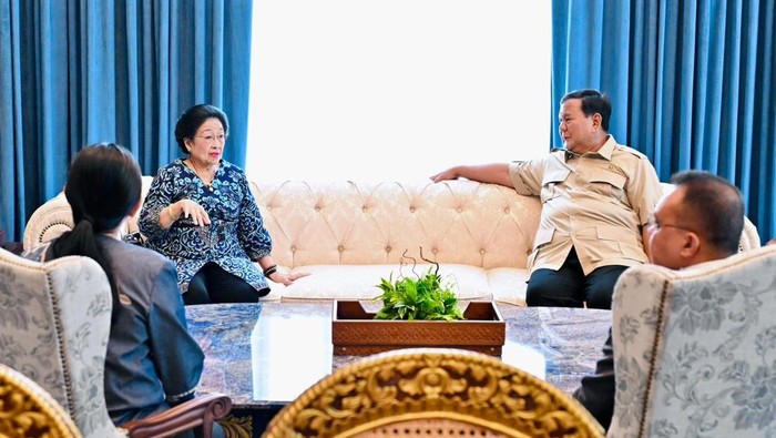Momen Prabowo menerima kunjungan Megawati di Istana Merdeka, Jakarta, Kamis (19/3/2026).