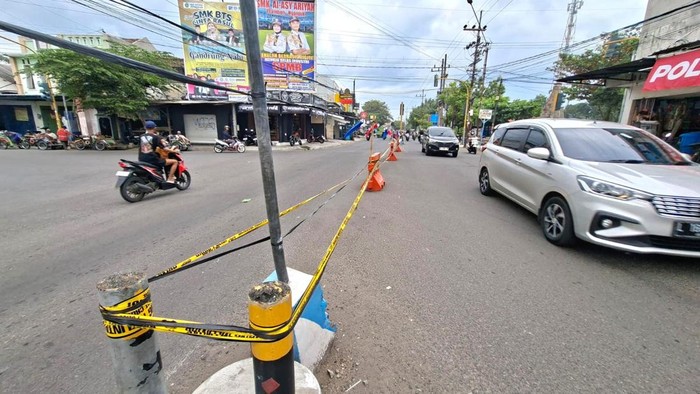 Polisi mulai melakukan rekayasa lalu lintas di sejumlah titik rawan kepadatan di Nganjuk