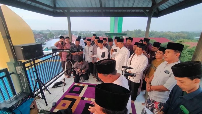 Pantauan hilal di Kediri