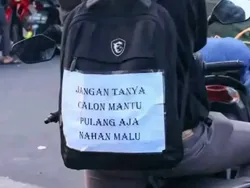Pesan Kocak Pemotor Mudik Lebaran, Bikin Ngakak!