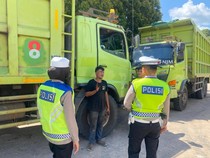 559 Truk ODOL dan Sumbu 3 ke Atas Ditertibkan Polda Sumsel Selama Arus Mudik