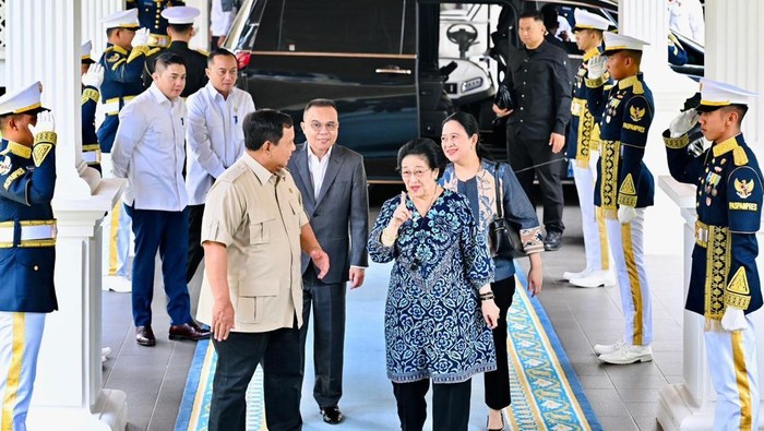 Prabowo menerima kunjungan Megawati di Istana Merdeka, Jakarta, Kamis (19/3/2026).