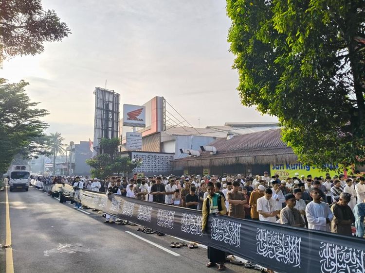 Ada yang Sudah Salat Id Hari Ini, di Depok hingga Makassar
