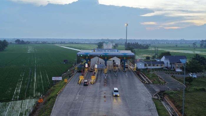 Volume Kendaraan Melintas di Tol Belmera-MKTT Naik.