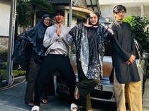 Foto Keluarga Selebritas Lebaran di Kampung hingga Luar Negeri