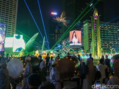 Car Free Night Meriahkan Takbiran di Bundaran HI