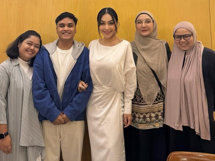 Denada bertemu Ressa Rizky Rossano