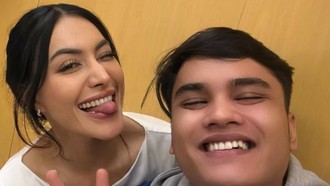 Alhamdulillah, Senyum Denada Bertemu Ressa Rizky Jelang Lebaran