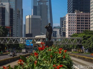 Lebaran Tanpa Pulang, Jakarta yang Pulang ke Kita