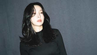 Banting Setir Total! Mantan Idol KPop Ini Kini Sukses Jadi Penulis Web Novel