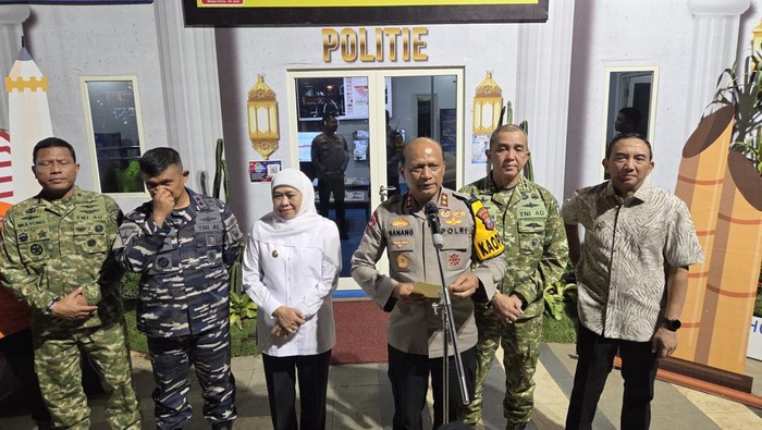 Kapolda Jatim Irjen Nanang Avianto bersama Forkopimda