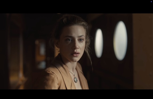 Proses syuting dilakukan Lili Reinhart bersama ketujuh personel BTS di Lisbon dengan kapal sungguhan. Video klipnya digarap Tanu Maino, yang sebelumnya juga menyutradarai Standing Next to You, lagu solo sang maknae, Jungkook. Foto: dok. HYBE Labels