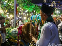 Pawai Obor dan Festival Beduk Semarakkan Malam Takbiran di Bundaran HI
