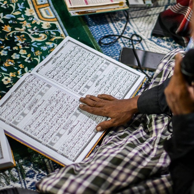 Penyintas Bencana di Aceh Timur Gelar Tradisi Khatam Al Quran Jelang Lebaran