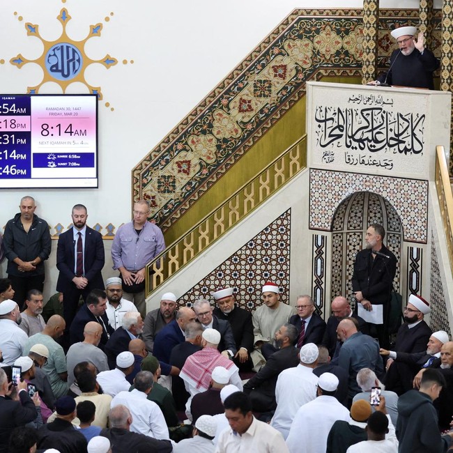 PM Anthony Albanese Kunjungi Masjid Lakemba Saat Idulfitri
