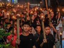 Kirab hingga Pawai Obor, 7 Tradisi Memperingati Tahun Baru Islam di Indonesia