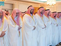 Suasana Salat Idulfitri di Masjidil Haram Makkah yang Dihadiri Pangeran MBS