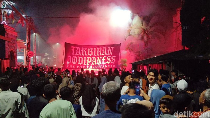 Warga Kampung Jodipaness rayakan malam takbiran Idul Fitri 1447 Hijriah.